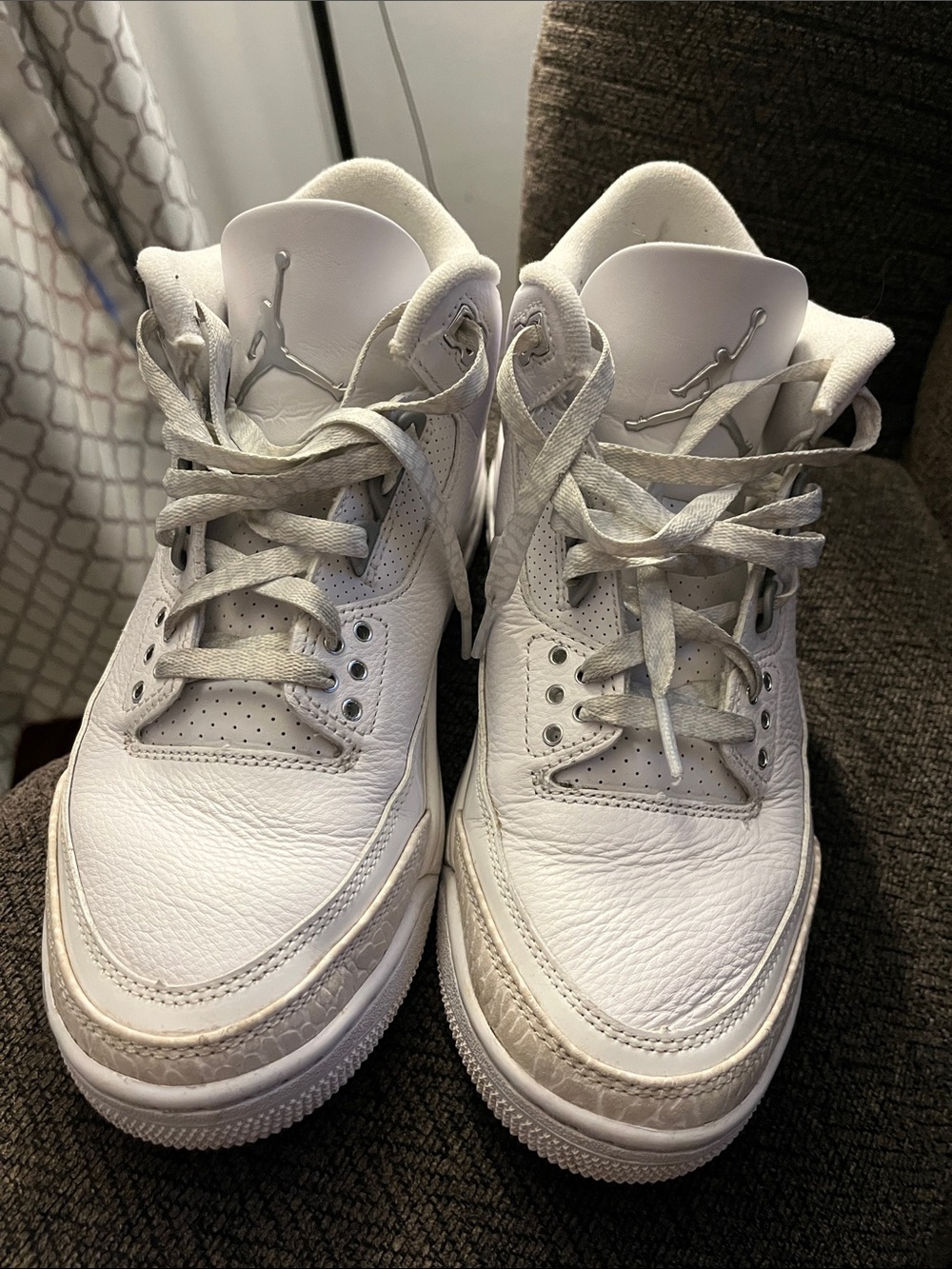 Air Jordan Retro 3 ‘pure money’ white leather sneakers